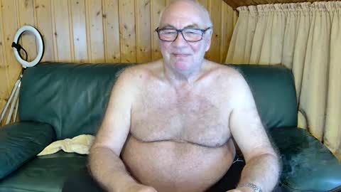 asusandy online show from 02-06-25, 01:10