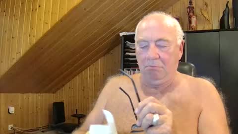 asusandy online show from 09-11-25, 09:15