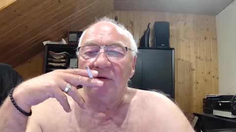 asusandy online show from 04-30-26, 11:09