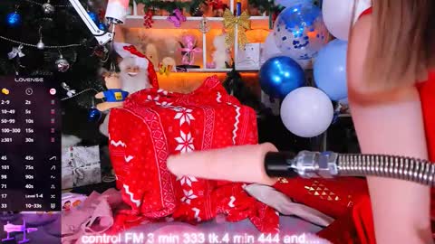 Snapshot of asya_sweet_ chatting on 12-19-25, 02:24 Anastasia online show from 12-19-25, 02:24