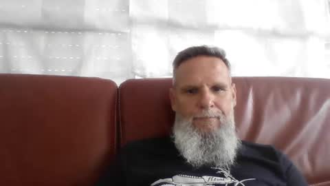 Snapshot of atatanka chatting on 06-08-26, 02:50 atatanka online show from 06-08-26, 02:50