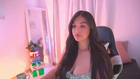 Snapshot of atena676 chatting on 01-05-26, 08:45 atena676 online show from 01-05-26, 08:45