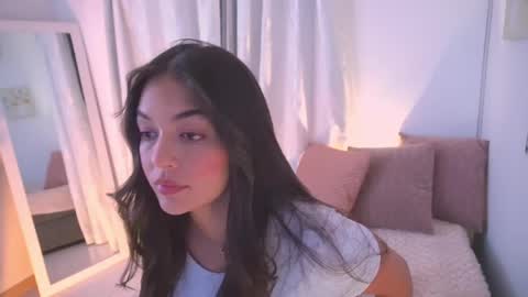 Snapshot of atena676 chatting on 05-10-26, 03:01 atena676 online show from 05-10-26, 03:01