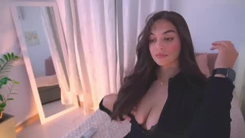 Snapshot of atena676 chatting on 05-11-26, 01:22 atena676 online show from 05-11-26, 01:22