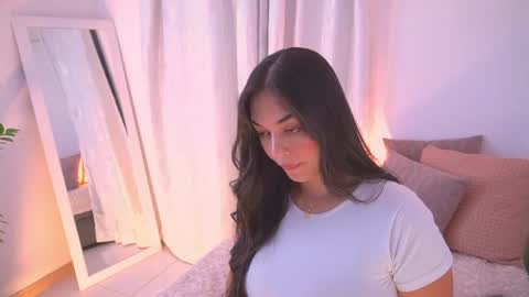 Snapshot of atena676 chatting on 05-18-26, 02:51 atena676 online show from 05-18-26, 02:51