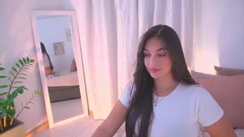Snapshot of atena676 chatting on 06-13-26, 03:26 atena676 online show from 06-13-26, 03:26