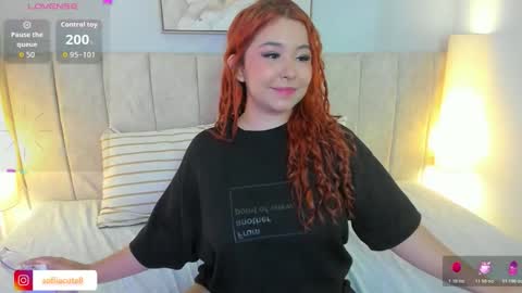 sofia online show from 12-18-25, 02:28