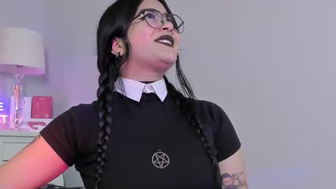 Snapshot of atena_hill chatting on 12-03-25, 07:45 Athena online show from 12-03-25, 07:45