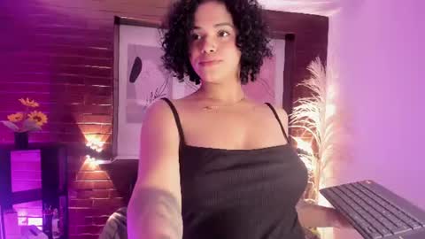 Snapshot of atenajb chatting on 06-19-26, 03:22 ATENA online show from 06-19-26, 03:22