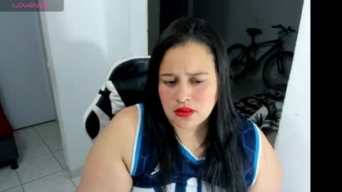 Snapshot of atenea_19_ chatting on 04-22-26, 04:48 atenea_19_ online show from 04-22-26, 04:48