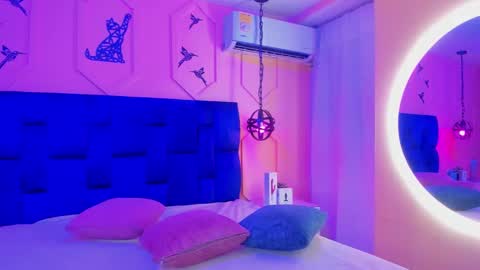 Snapshot of atenea_cute21 chatting on 03-04-25, 03:33 Athenea online show from 03-04-25, 03:33