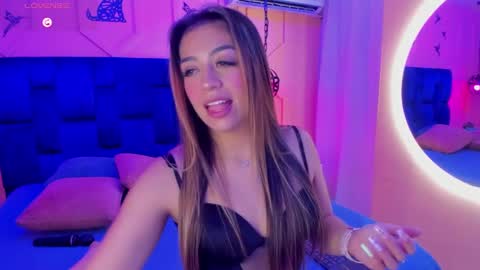 Snapshot of atenea_cute21 chatting on 03-06-25, 04:19 Athenea online show from 03-06-25, 04:19