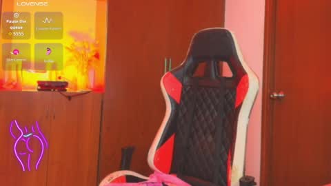 atenea_fit online show from 05-13-26, 01:25