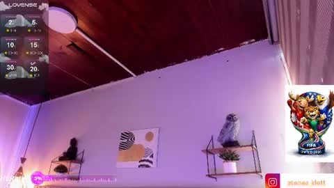 Snapshot of atenea_klett_ chatting on 06-15-26, 01:35 ATENEA online show from 06-15-26, 01:35