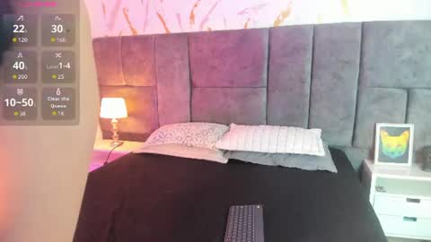 Snapshot of atenea_velle chatting on 06-10-26, 03:18 atenea velle online show from 06-10-26, 03:18