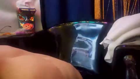 Snapshot of athandrew chatting on 01-23-25, 07:32 jonnyandrew online show from 01-23-25, 07:32