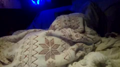 Snapshot of athandrew chatting on 01-25-25, 04:03 jonnyandrew online show from 01-25-25, 04:03