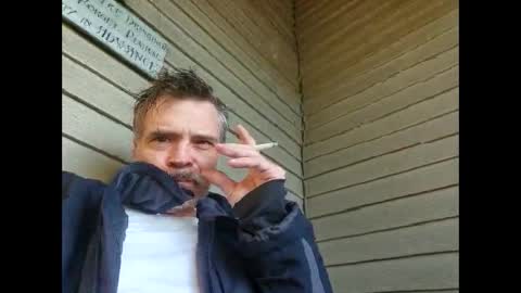 Snapshot of athandrew chatting on 11-30-25, 04:33 jonnyandrew online show from 11-30-25, 04:33