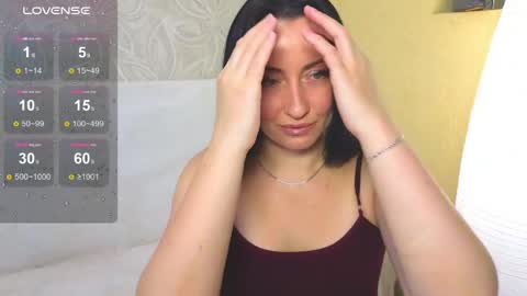 Snapshot of athena_starry chatting on 05-20-26, 10:43 athena starry online show from 05-20-26, 10:43