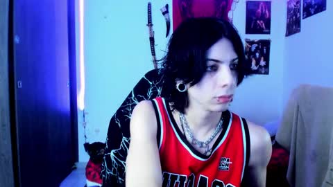 athenauwu online show from 02-19-25, 06:33