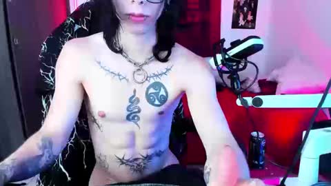 athenauwu online show from 09-26-25, 03:43