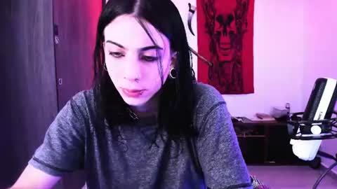 athenauwu online show from 07-30-26, 08:02