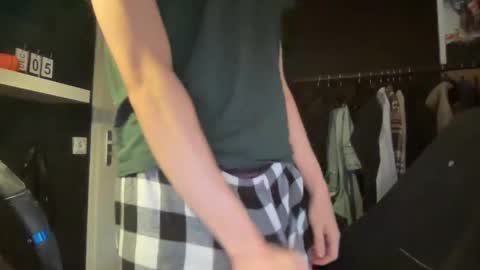 Snapshot of atlasboy22 chatting on 12-05-24, 09:39 Undress a hung twink online show from 12-05-24, 09:39