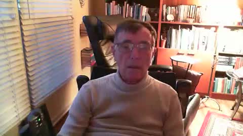 Snapshot of atlhung9 chatting on 11-11-25, 10:43 Atlhung9 online show from 11-11-25, 10:43