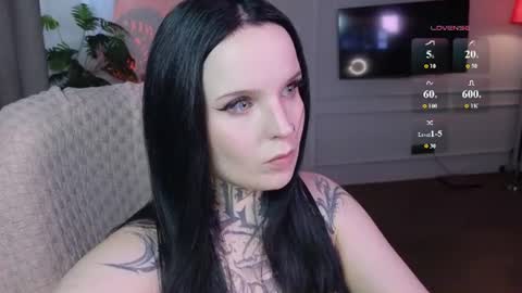 online every day between 10am-23pm online show from 06-27-26, 05:23