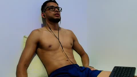 Torres online show from 07-06-26, 03:14