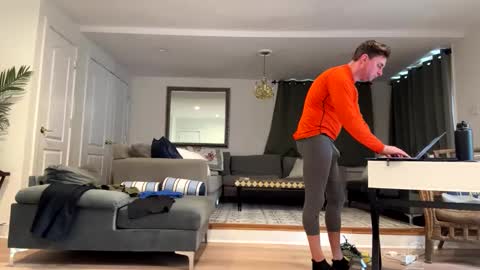 atown5588 online show from 02-07-25, 08:42