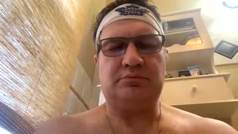 Snapshot of atozzzz chatting on 01-11-26, 05:29 atozzzz online show from 01-11-26, 05:29