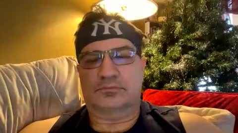 Snapshot of atozzzz chatting on 01-17-26, 07:28 atozzzz online show from 01-17-26, 07:28