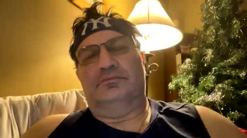 Snapshot of atozzzz chatting on 01-18-26, 07:34 atozzzz online show from 01-18-26, 07:34