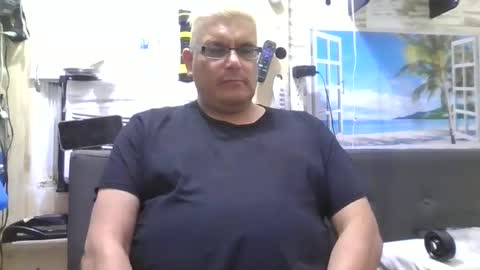 Snapshot of atr2424 chatting on 12-15-24, 12:38 A online show from 12-15-24, 12:38