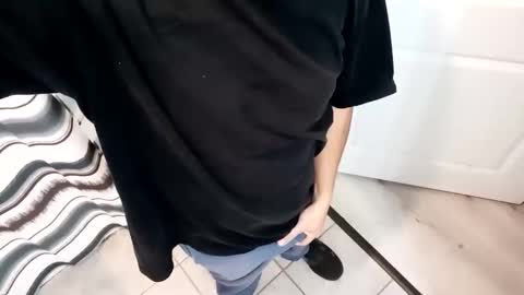 att4life3217 online show from 10-17-25, 06:43