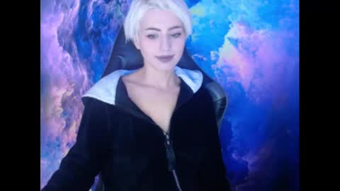 Snapshot of aubrey_rock chatting on 01-20-25, 08:30 Aubrey online show from 01-20-25, 08:30