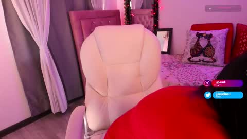 Andrea online show from 12-04-25, 11:52