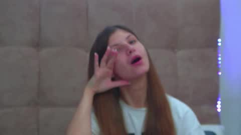 Audrey online show from 11-29-25, 06:38