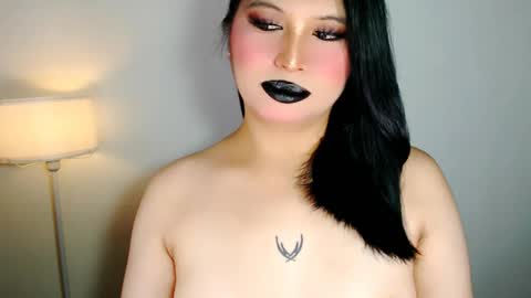 Snapshot of audreyholloway chatting on 05-22-26, 09:59 Audrey online show from 05-22-26, 09:59