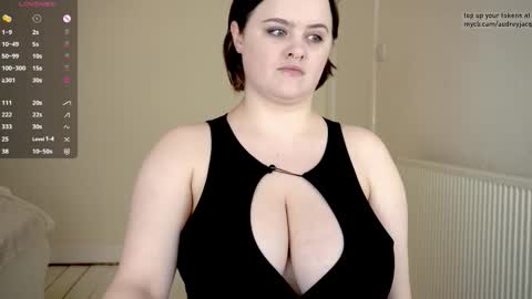 Snapshot of audreyjacq chatting on 02-11-26, 03:17 Audrey Jacq online show from 02-11-26, 03:17