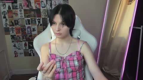 Audrey online show from 10-20-25, 09:32