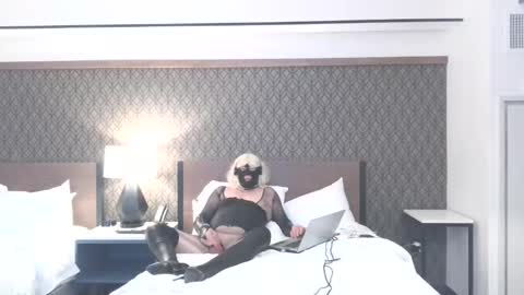 Snapshot of auntiejoan chatting on 01-20-25, 11:10 Dodge001 online show from 01-20-25, 11:10