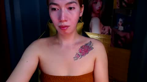 Miss awra online show from 10-17-25, 07:00