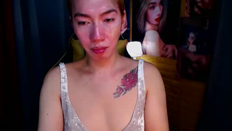 Snapshot of aurakharisma_xx chatting on 11-16-25, 05:24 Miss awra online show from 11-16-25, 05:24