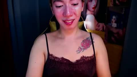 Snapshot of aurakharisma_xx chatting on 12-01-25, 05:56 Miss awra online show from 12-01-25, 05:56