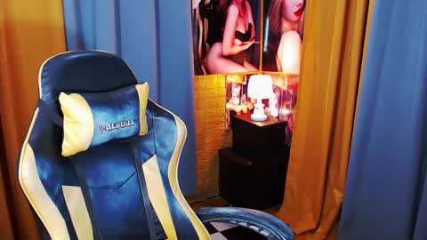 Miss awra online show from 04-14-26, 06:30