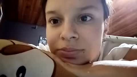 Snapshot of auran_v888 chatting on 06-13-26, 03:37 auran_v888 online show from 06-13-26, 03:37