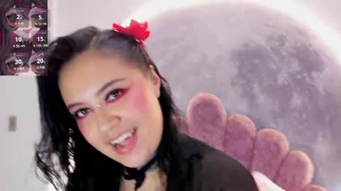 Snapshot of aurelia_walker chatting on 06-20-26, 05:32 Aurelia Walker online show from 06-20-26, 05:32