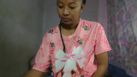 aurelie08 online show from 05-19-26, 09:04